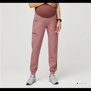 Figs maternity jogger scrub pants